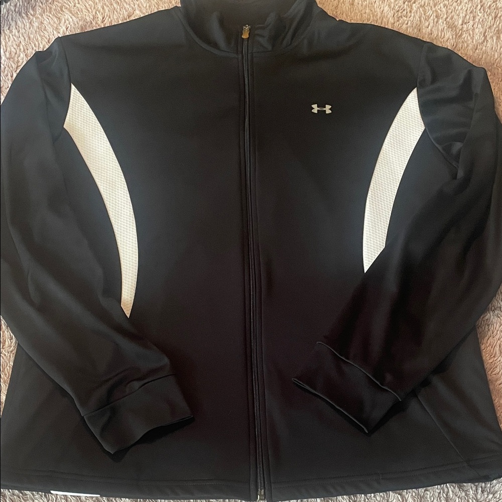 UNDER ARMOUR Women’s Track Jacket - size Large